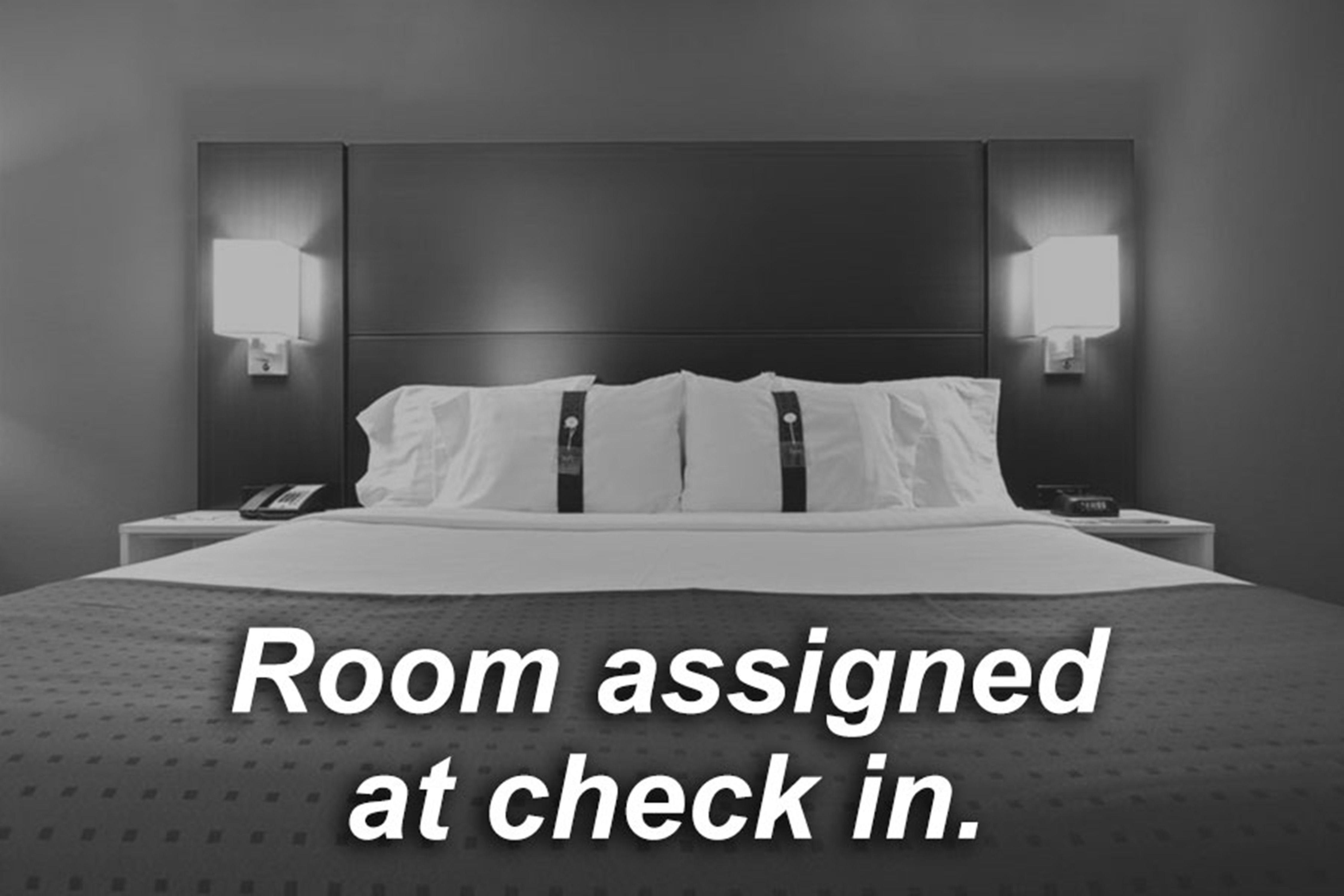 Holiday Inn Express Hotel & Suites Greensboro - Airport Area By Ihg Dış mekan fotoğraf
