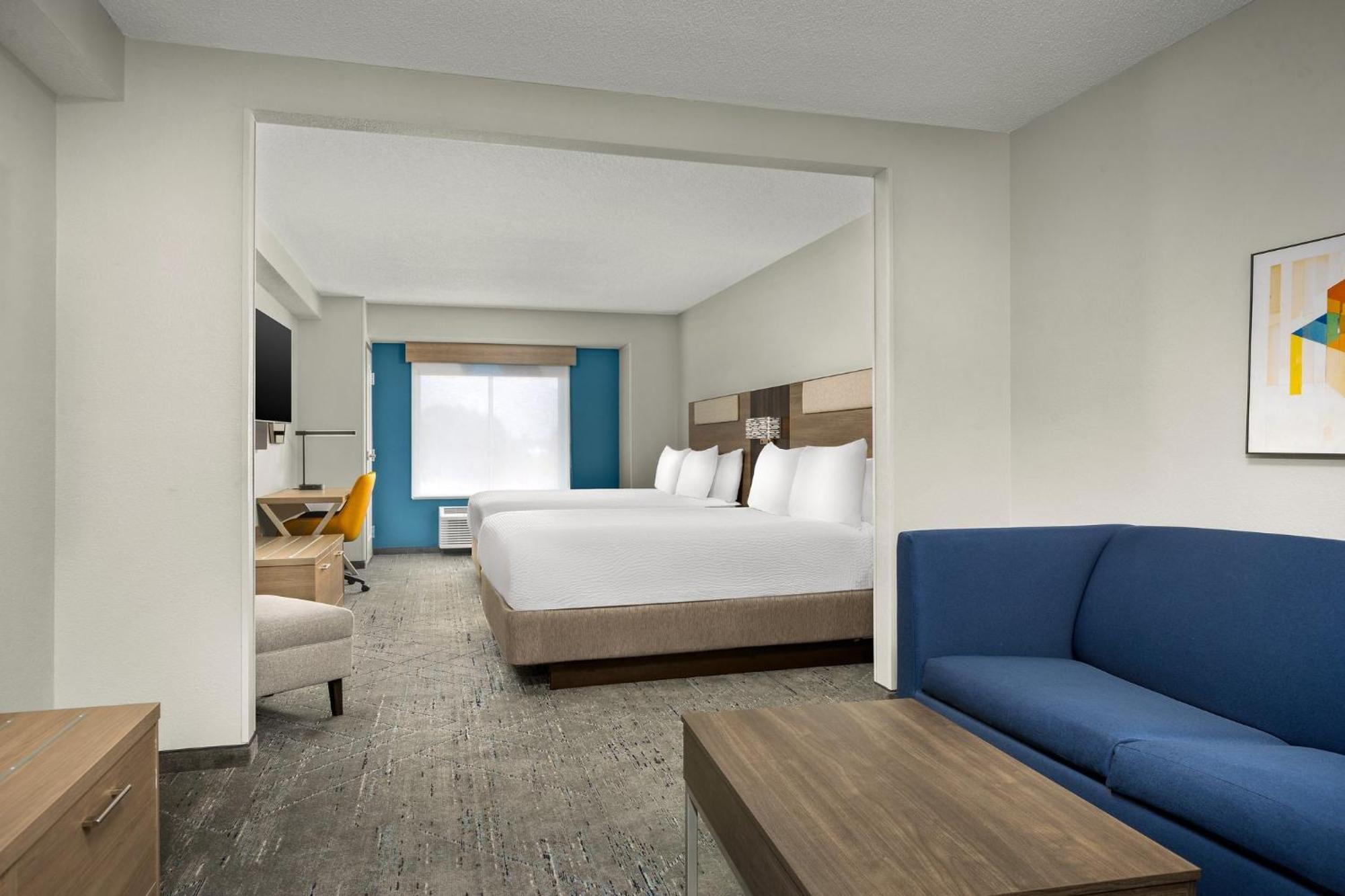 Holiday Inn Express Hotel & Suites Greensboro - Airport Area By Ihg Dış mekan fotoğraf